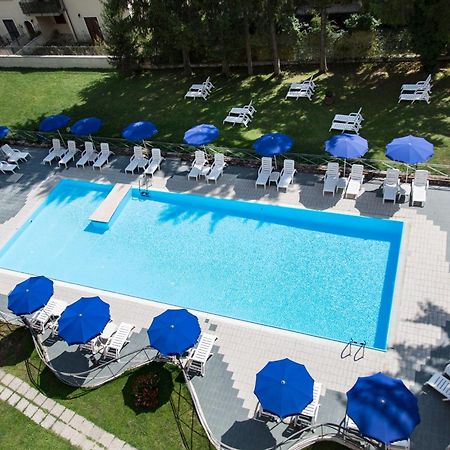 Grand Hotel Del Parco بيسكاسيرولي المظهر الخارجي الصورة