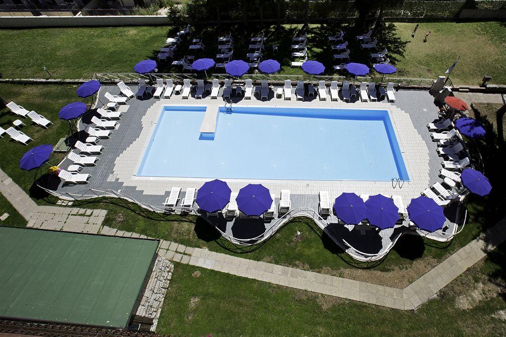 Grand Hotel Del Parco بيسكاسيرولي المظهر الخارجي الصورة