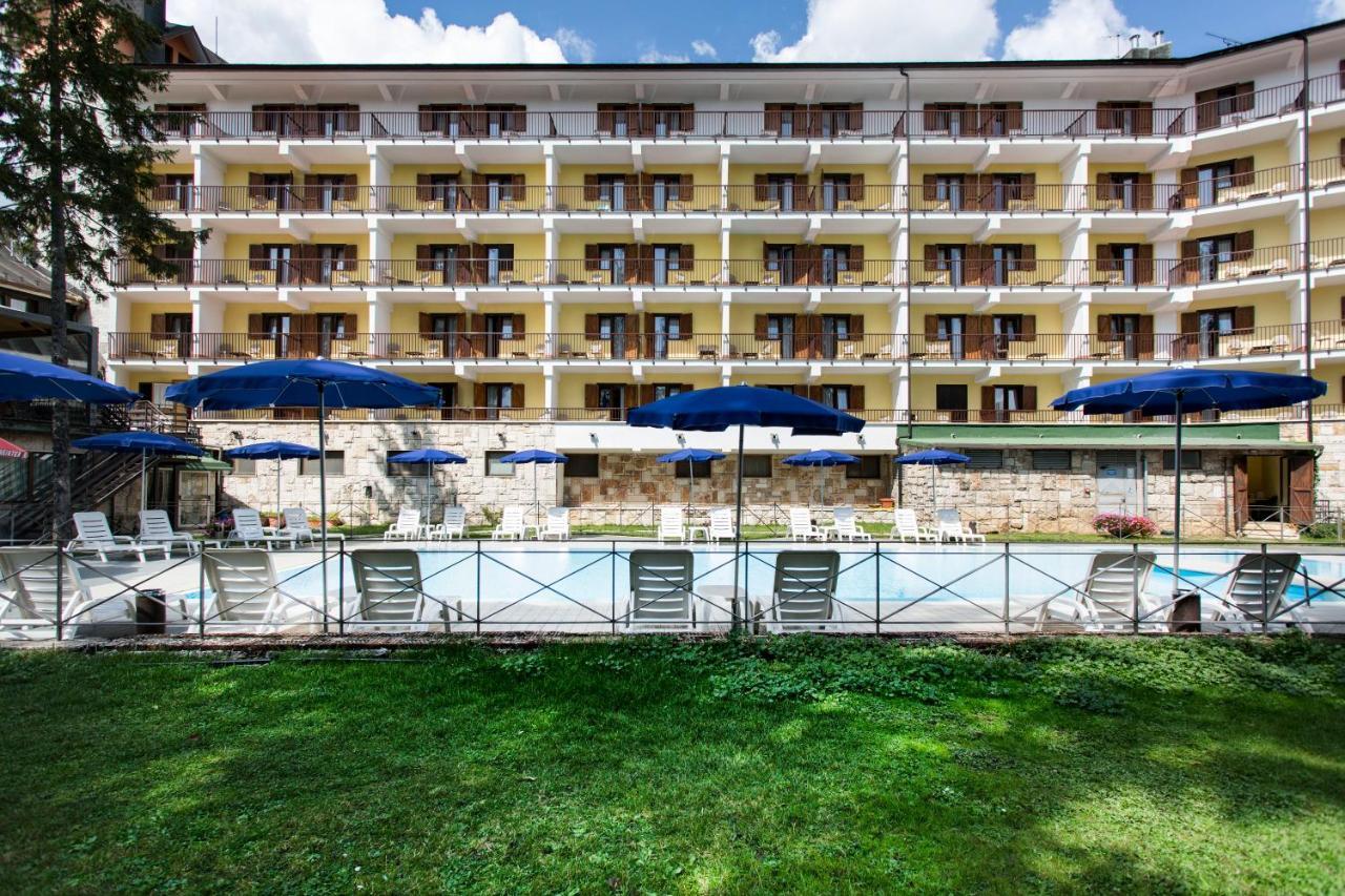 Grand Hotel Del Parco بيسكاسيرولي المظهر الخارجي الصورة