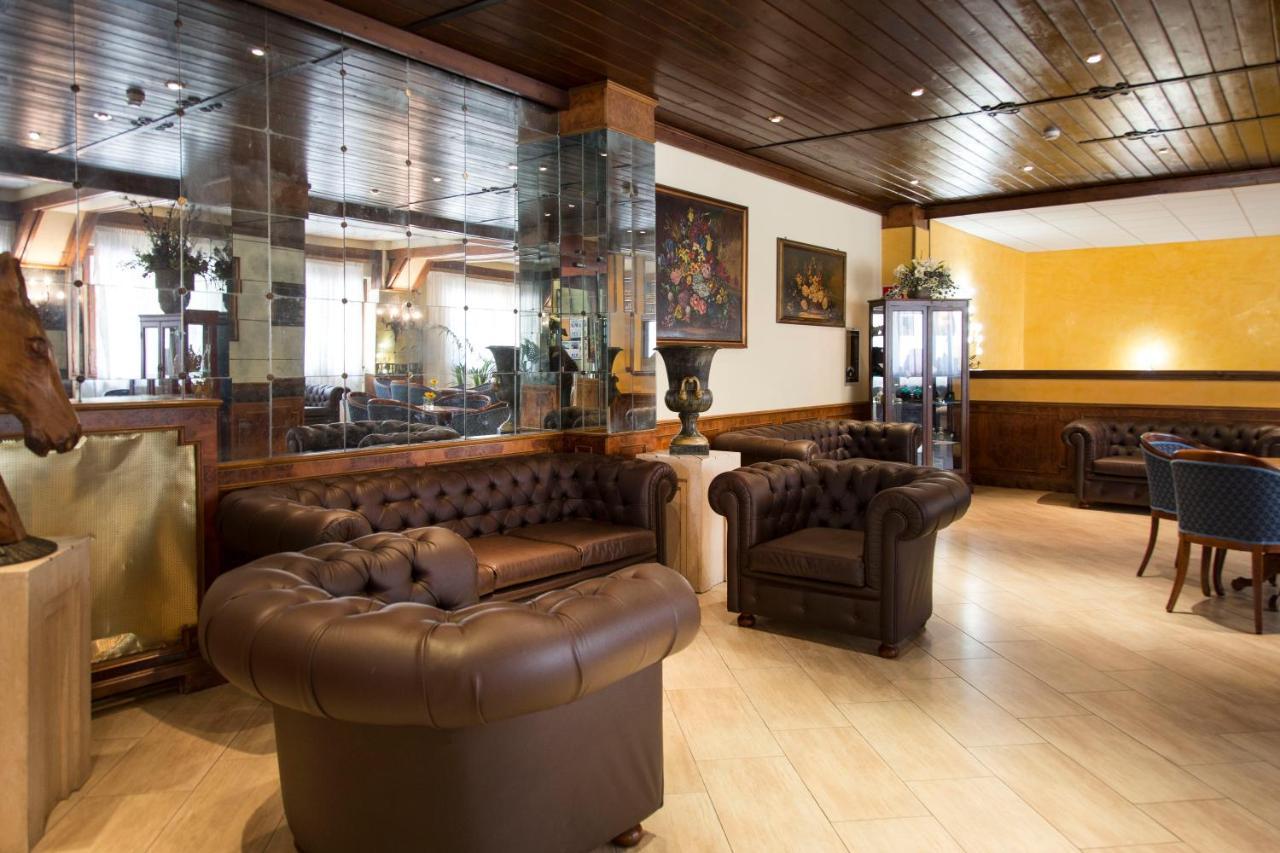 Grand Hotel Del Parco بيسكاسيرولي المظهر الخارجي الصورة
